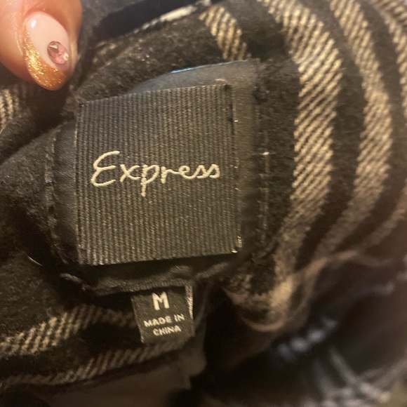 EXPRESS PEACOAT. Black and white plaid. Medium. - Picture 5 of 6